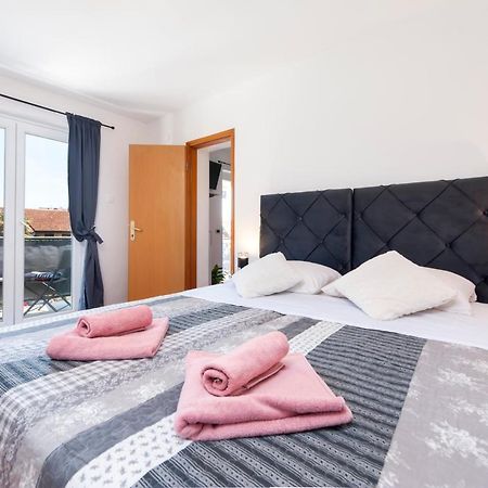 Apartment Biggy Rovinj Ngoại thất bức ảnh